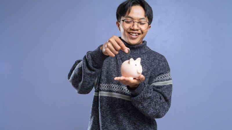 청년미래적금으로 목돈을 모으는 청년